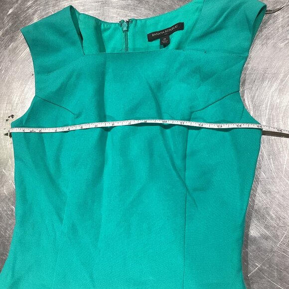 Banana Republic Sheath Dress | Size 0 - Picture 5 of 5